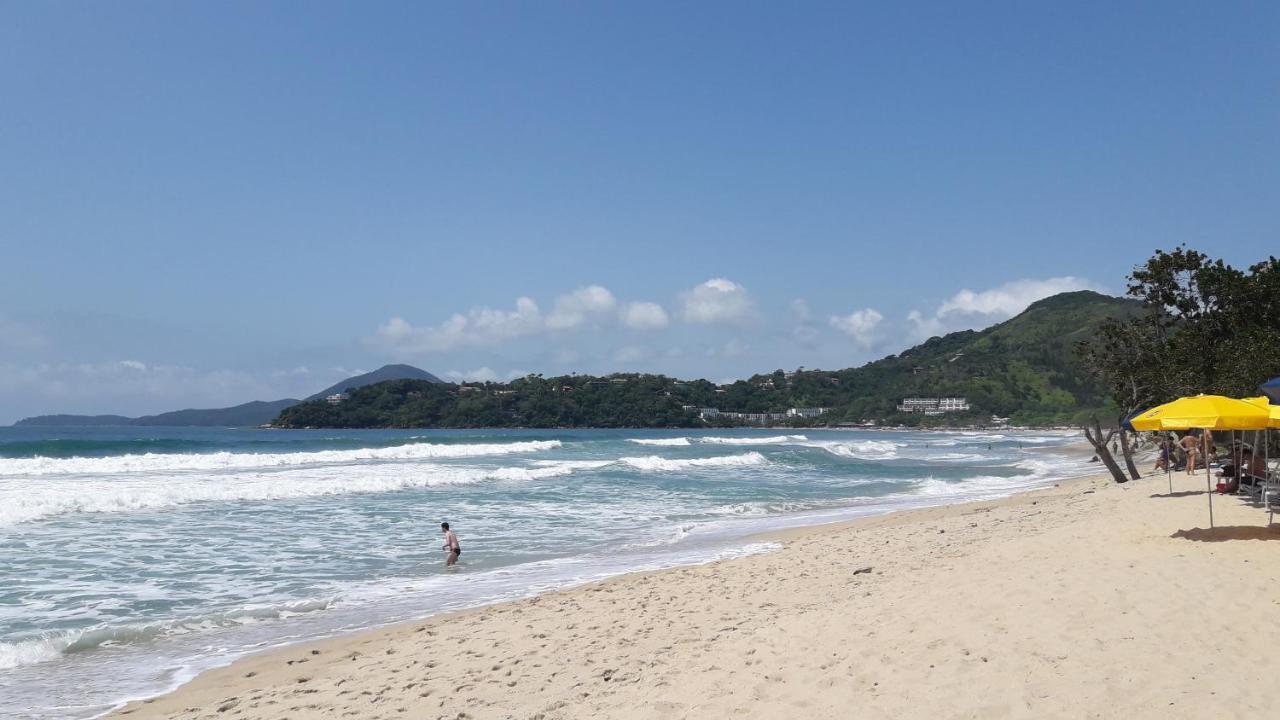 Lia Bardas - Praia Das Toninhas - 80m Do Mar * Ubatuba